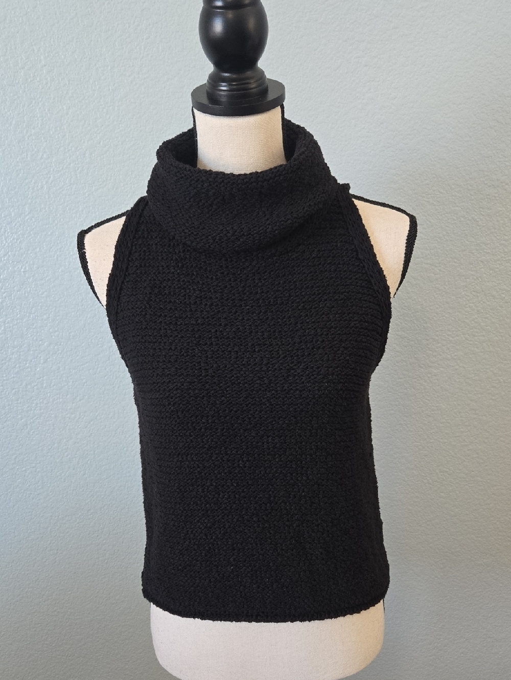 BY TOGETHER Selma Sleeveless Black Knit Turtleneck Sweater Top SZ MEDIUM